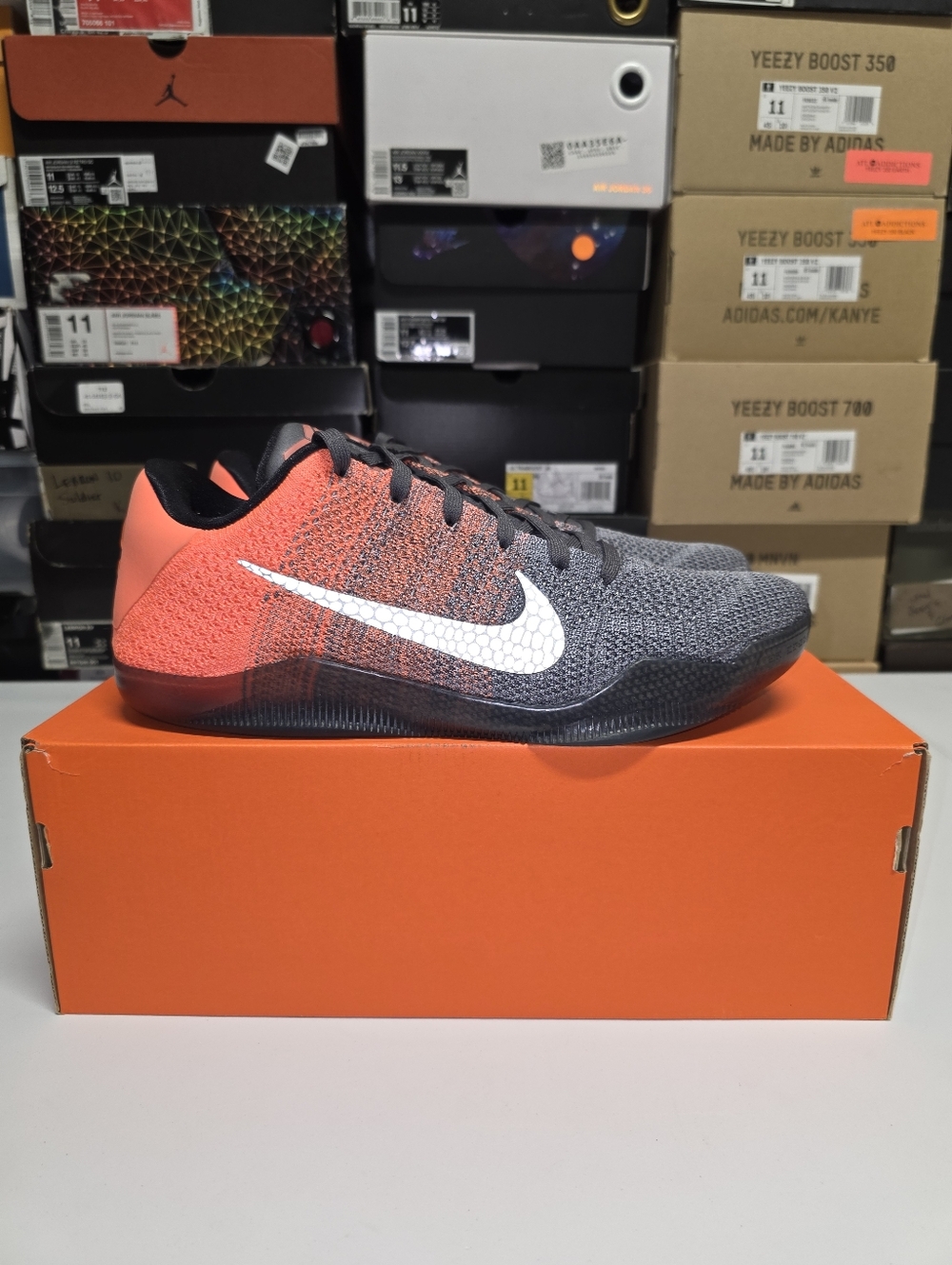 Nike Kobe 11 Elite Low 'Easter' Sz 11